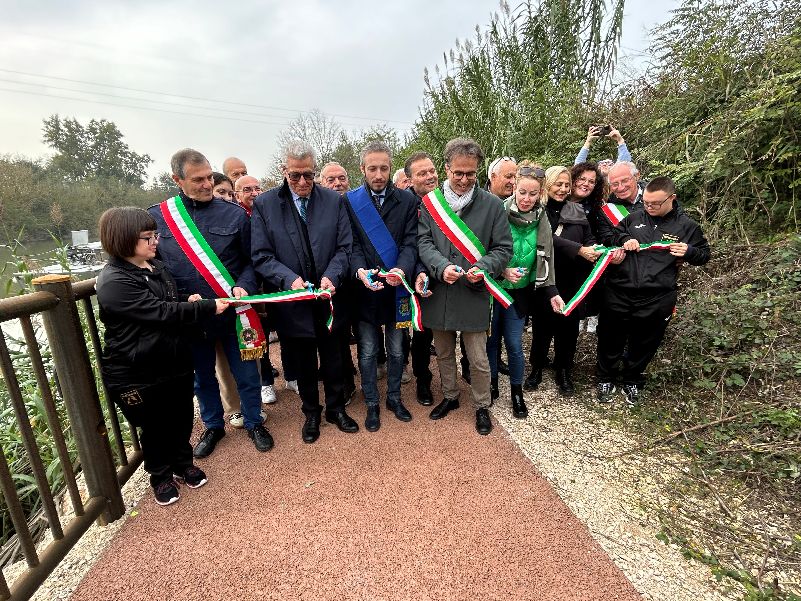 "Borghi fluviali", inaugurati due attracchi lungo il Canalbianco ﻿